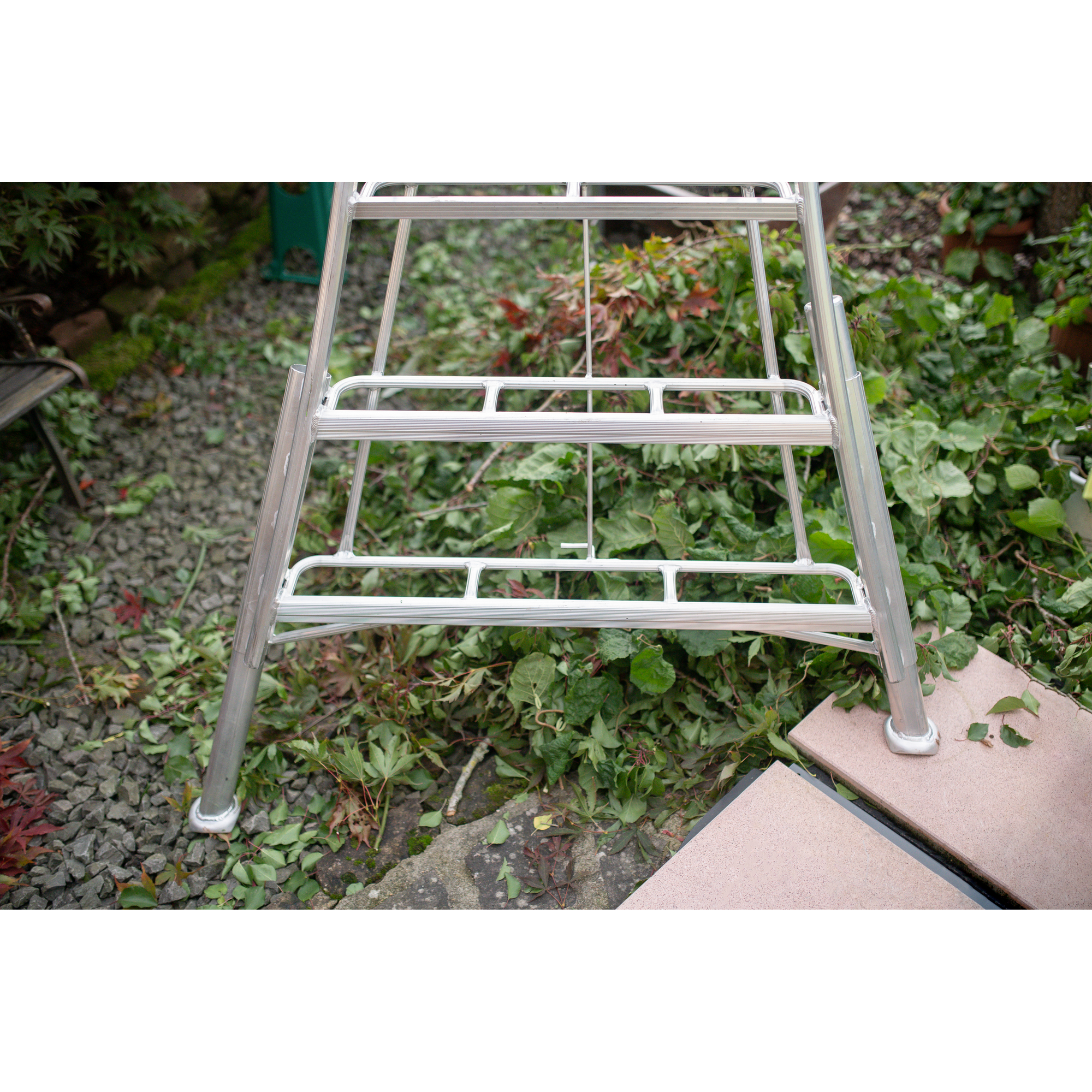 3-Holm-Gartenleiter Aluminium silbern 210 x 125 x 281 cm + product picture