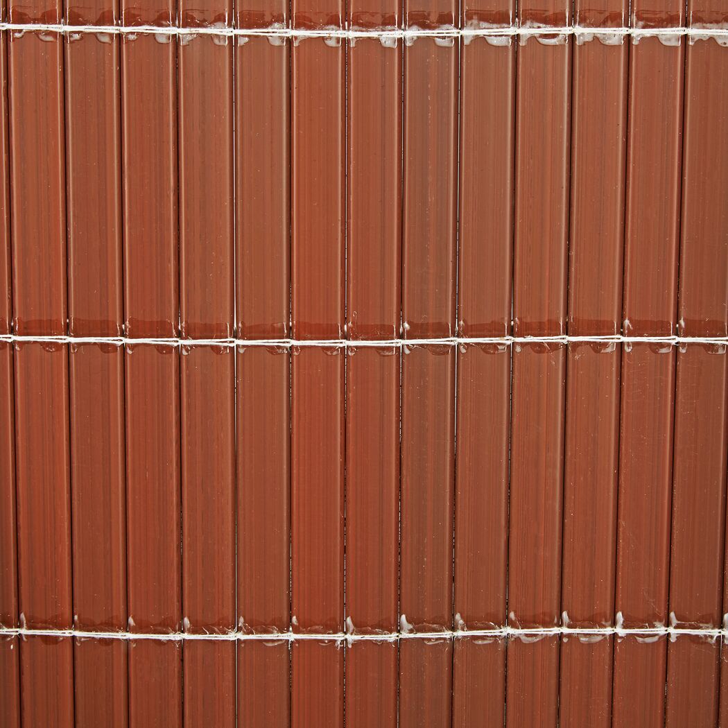 Braune Balkonverkleidung Rügen