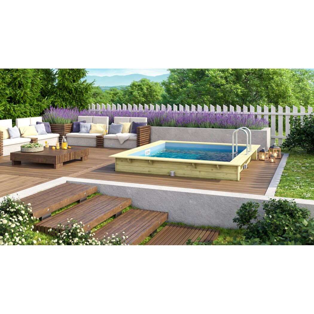 Holzpool auf Terrasse mit Gartenmöbeln