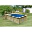 Rechteckiger Holzpool mit Terrasse