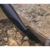 Schlammsauger reinigt Steinplatten