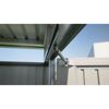 Detailaufnahme der Gasdruckfeder am Gerätehaus 'Highline H2'.