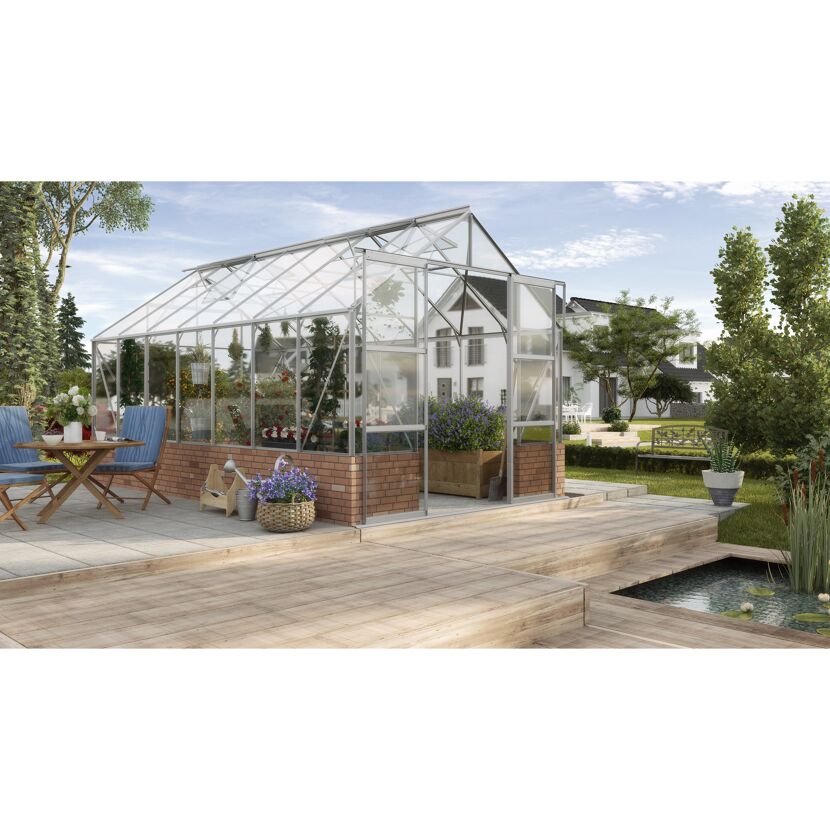 Gewächshaus Cassandra 11500 ESG im Garten