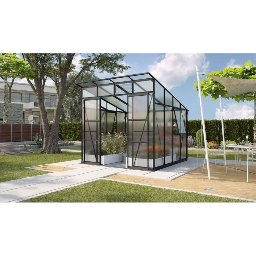 Gewächshaus GWH Playa 7600 im Garten
