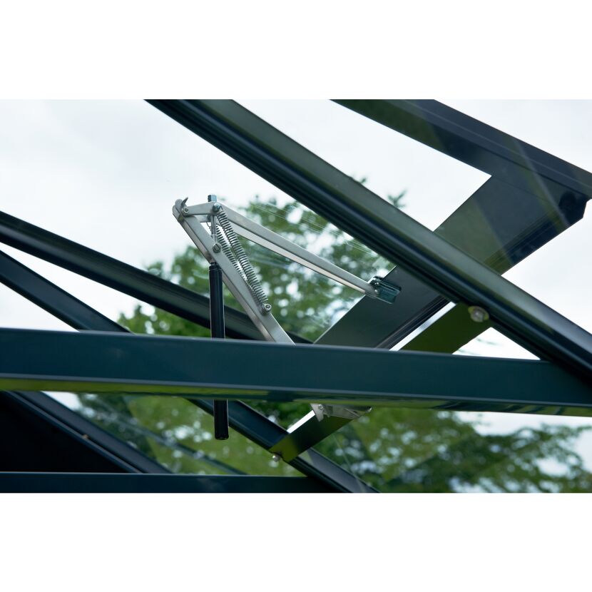 Gewächshausfenster mit automatischem Fensteröffner