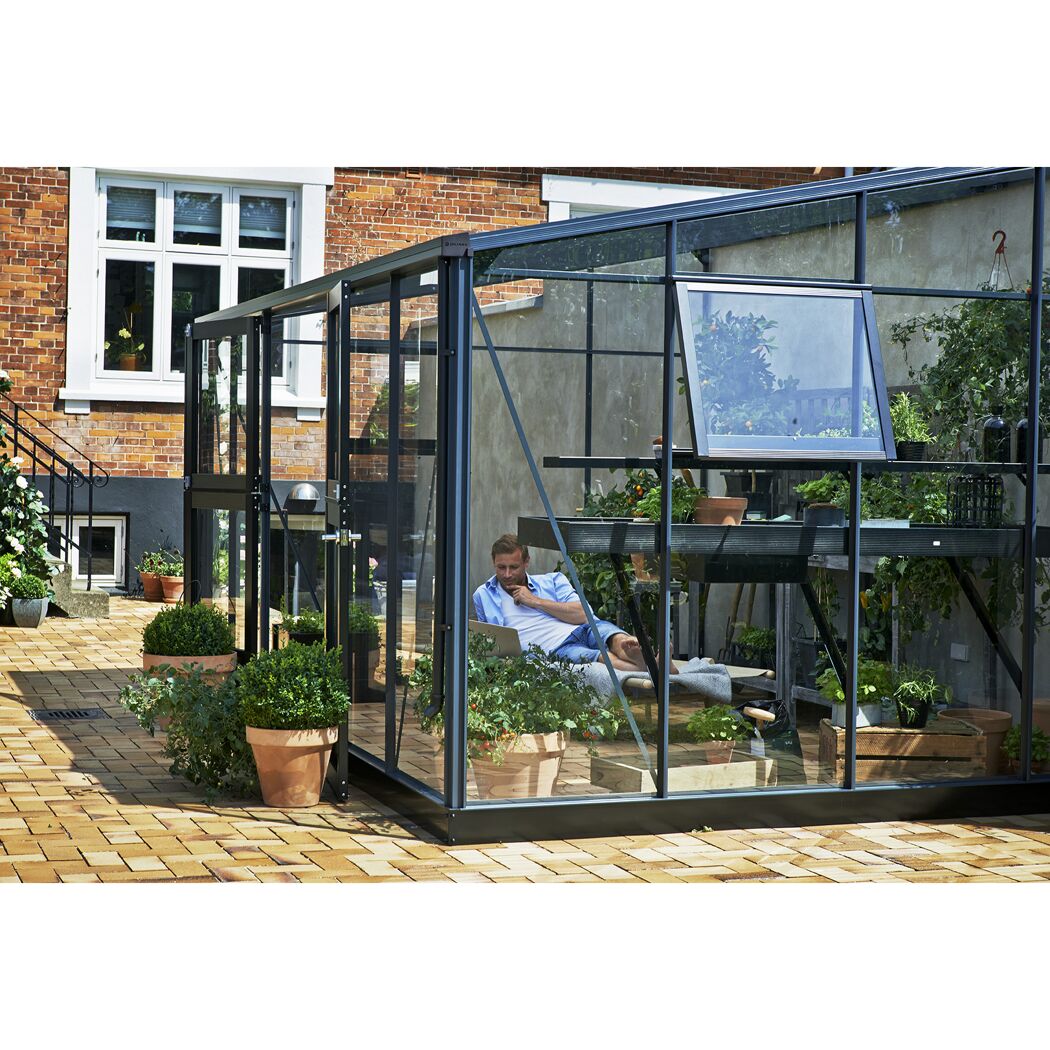 Anlehngewächshaus 'Veranda' 439 x 293 cm mit 3 mm Sicherheitsglas/10 mm Doppelstegplatten anthrazit/schwarz