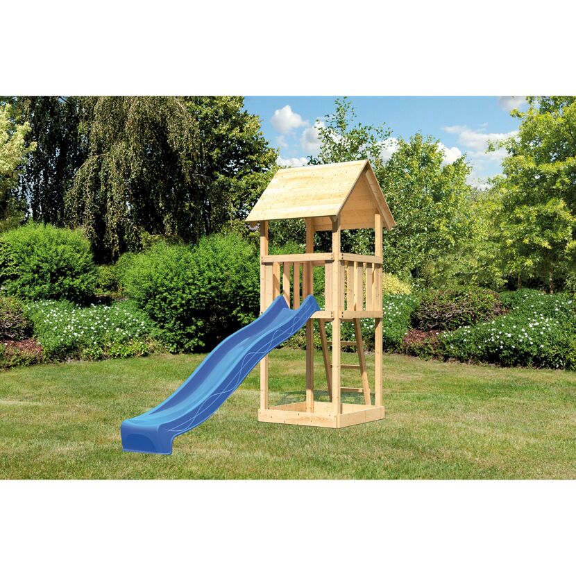 Spielturm aus Holz mit blauer Rutsche