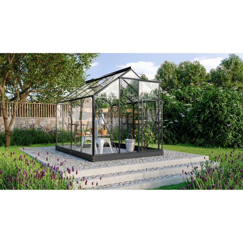 Gewächshaus Triton 5000 im Garten