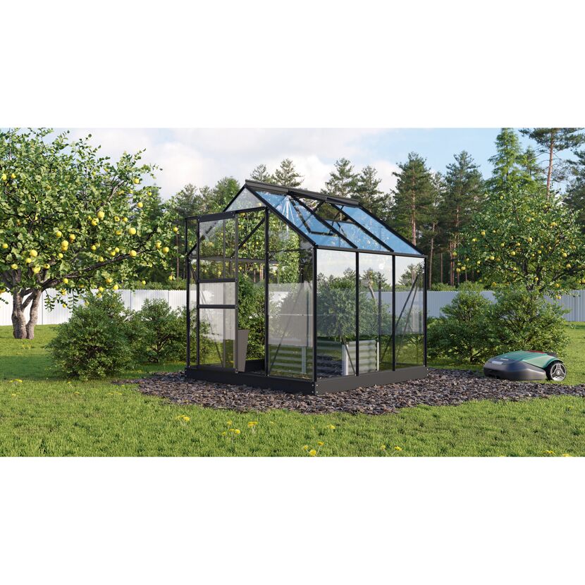 Gewächshaus Planet 3800 im Garten