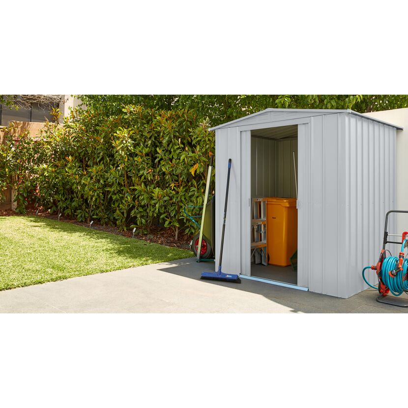 Silberner Geräteschrank Gartenmanager Dream 65