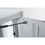 Nahaufnahme der Scharniere eines Metallschranks