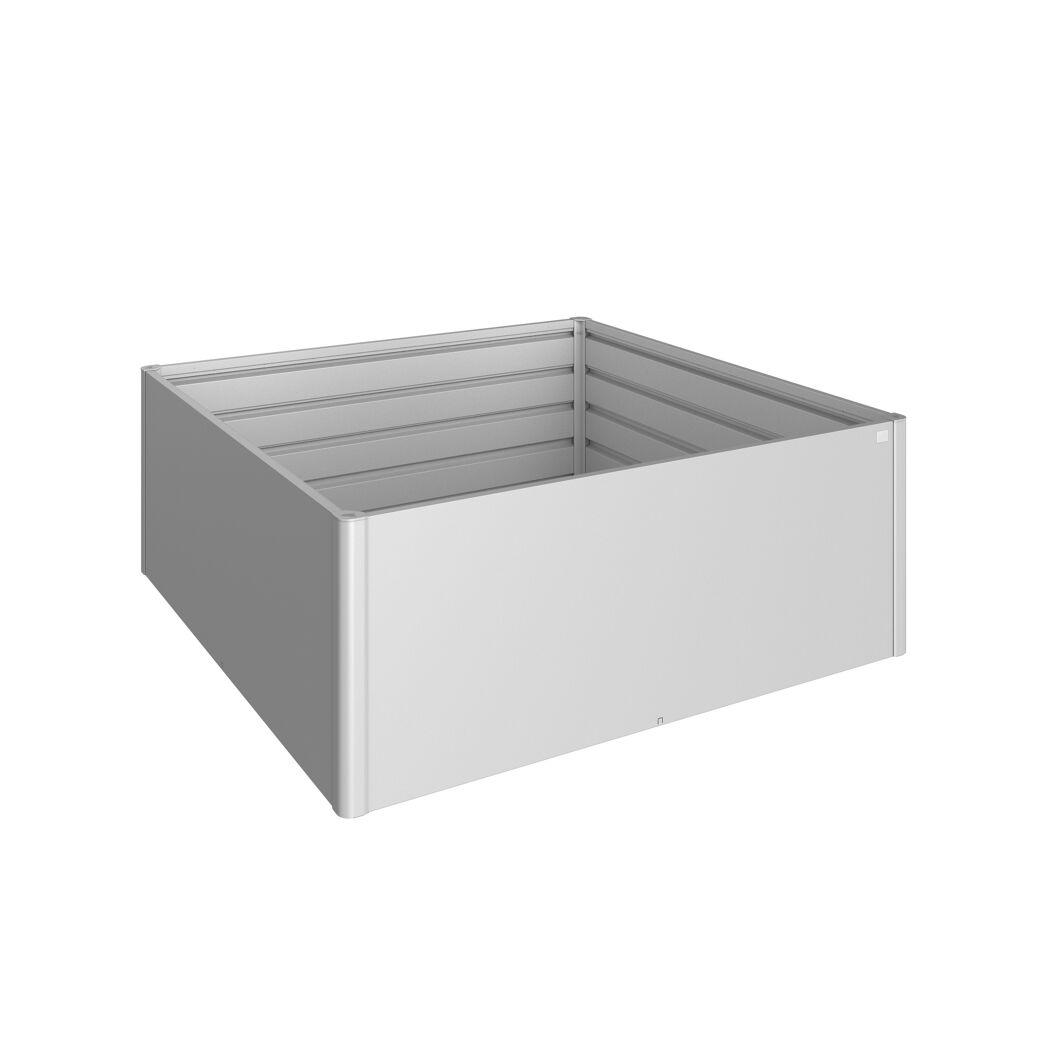 Leeres Hochbeet silber
