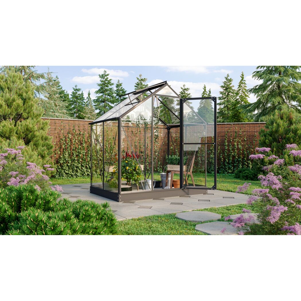 Gewächshaus Triton 2500 im Garten