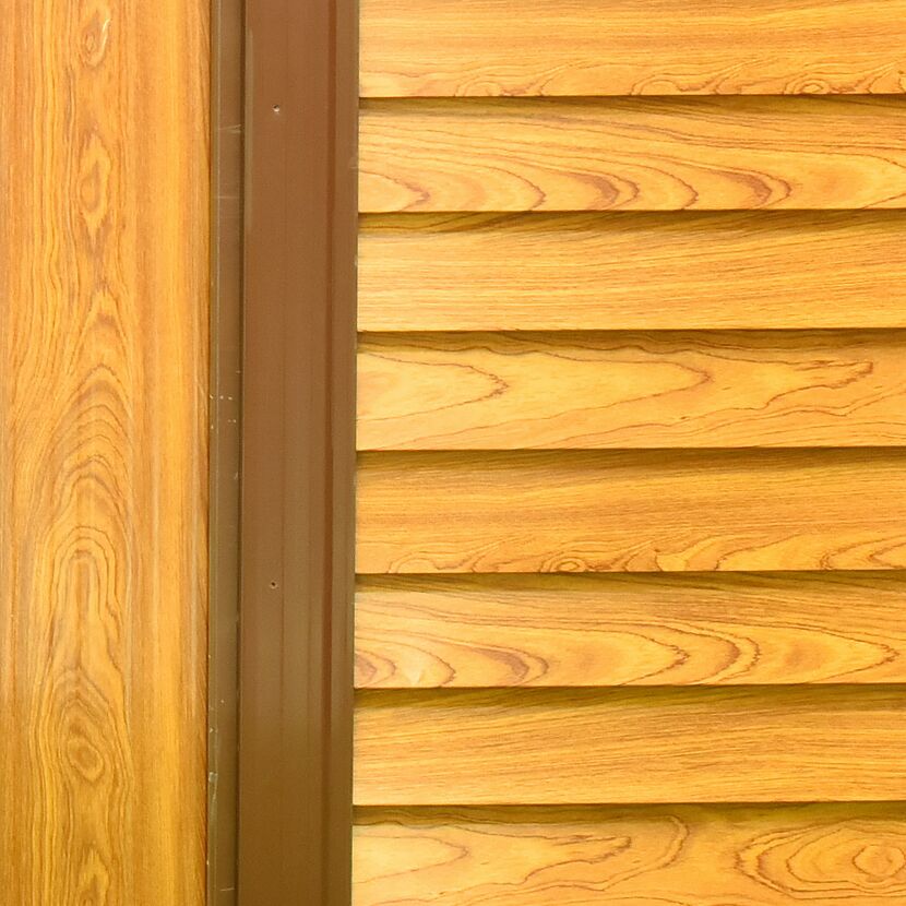 Holzpaneele in Holzoptik