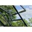 Geöffnetes Fenster eines Gewächshauses