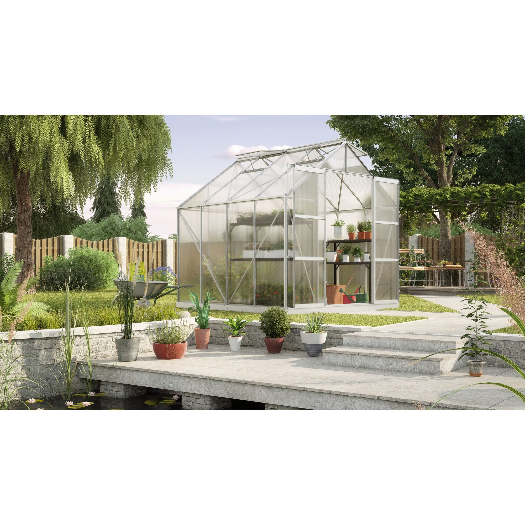 Gewächshaus im Garten mit verschiedenen Pflanzen