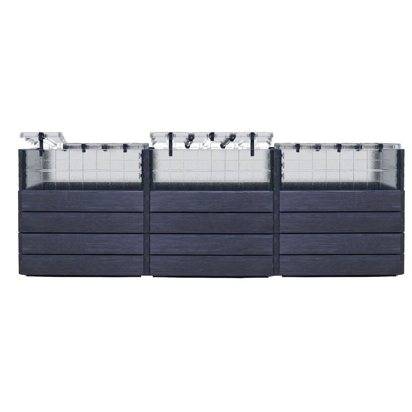 Drei graue Hochbeete nebeneinander mit Plexiglas-Abdeckung