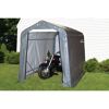 Graues Gerätehaus ShelterLogic mit Motorrad