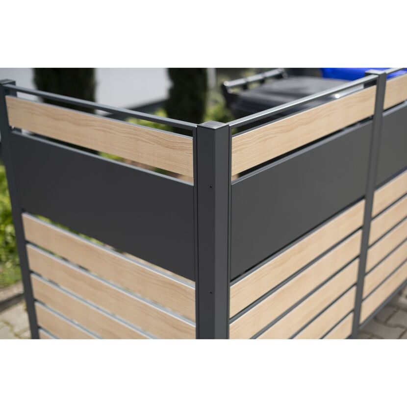 Mülltonnenverkleidung aus Holz und Metall
