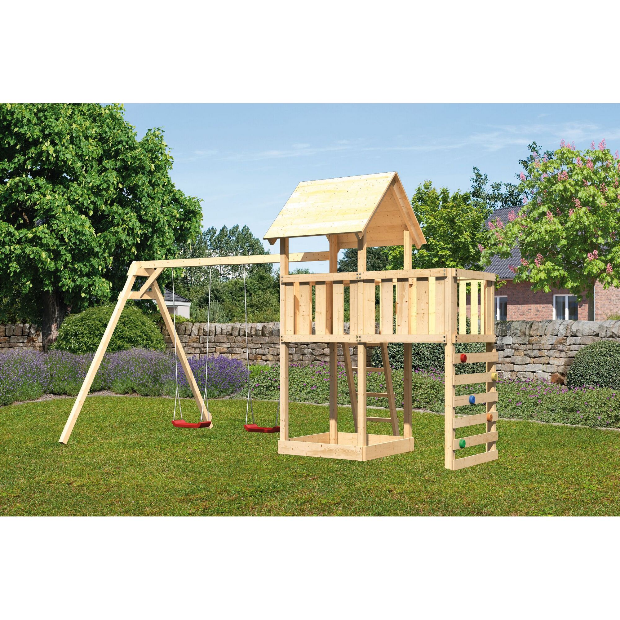 Hölzerner Spielturm mit Schaukel und Kletterwand