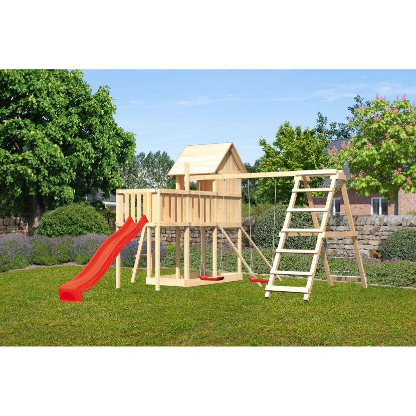 Hölzernes Spielgerät mit Schaukel und Rutsche