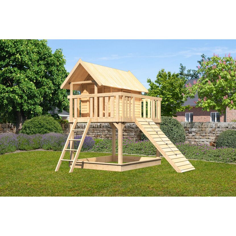 Spielhaus aus Holz mit Rutsche und Sandkasten