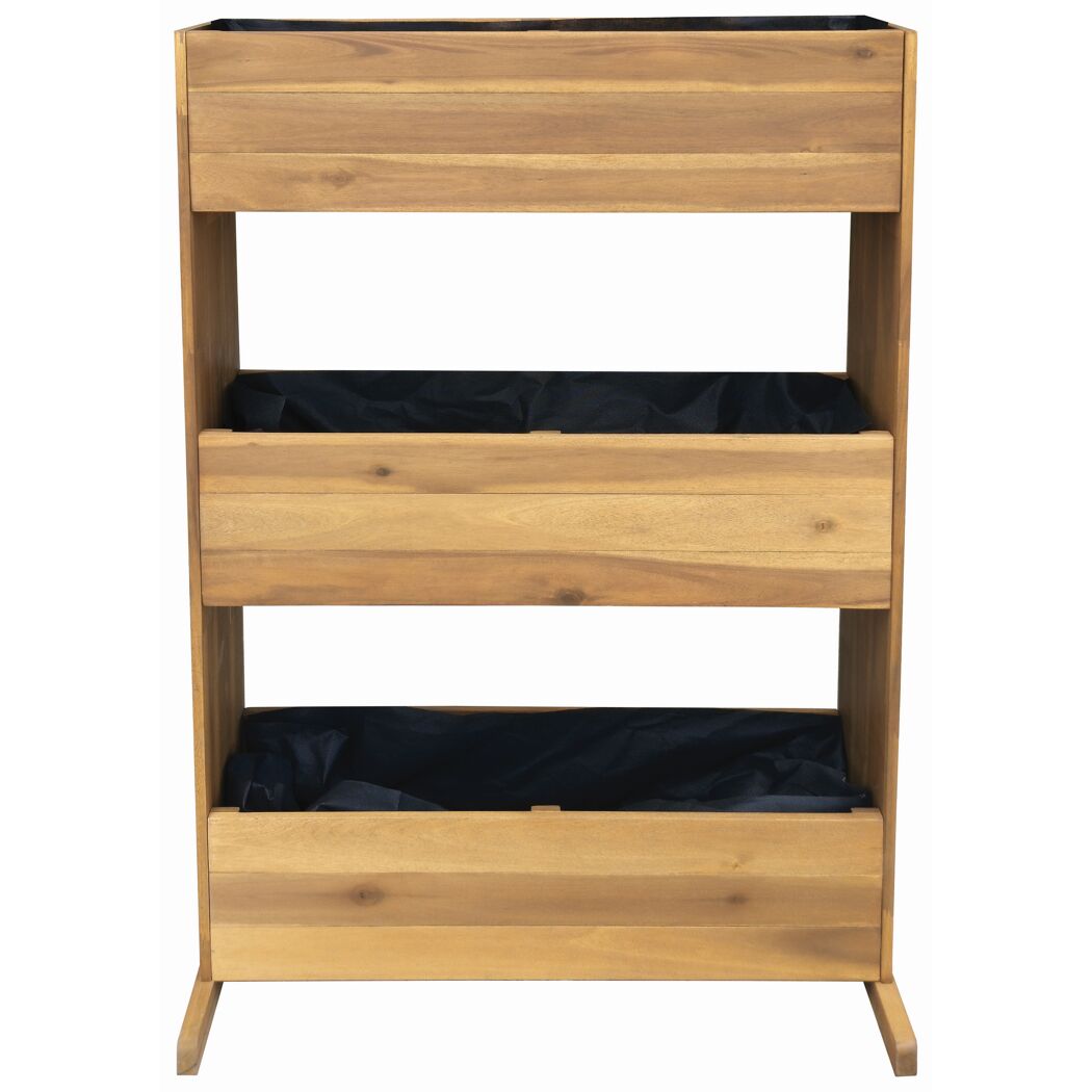 Hochbeet aus Holz mit drei Ebenen