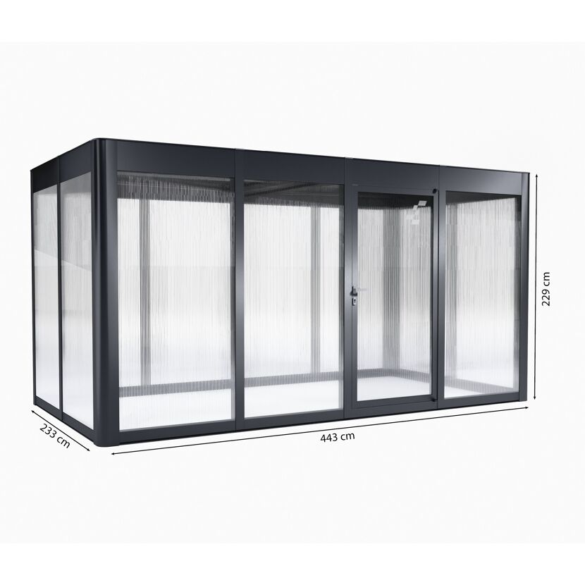 Gewächshaus mit Glastüren