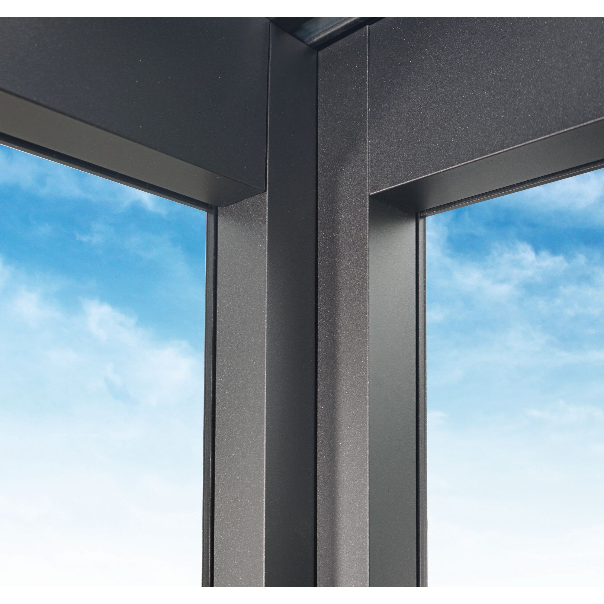 Ecke eines Wintergartens aus Aluminium