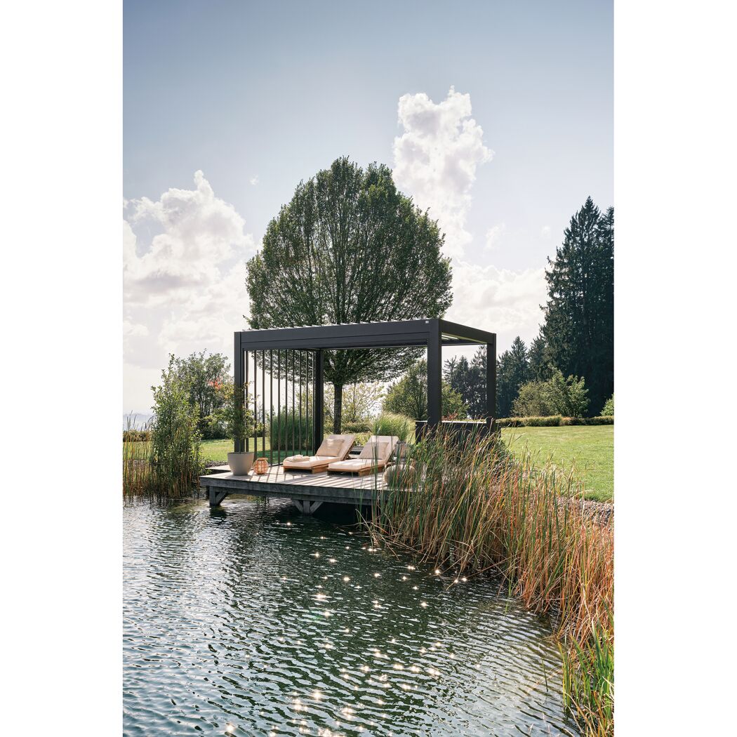 Pergola am Wasser