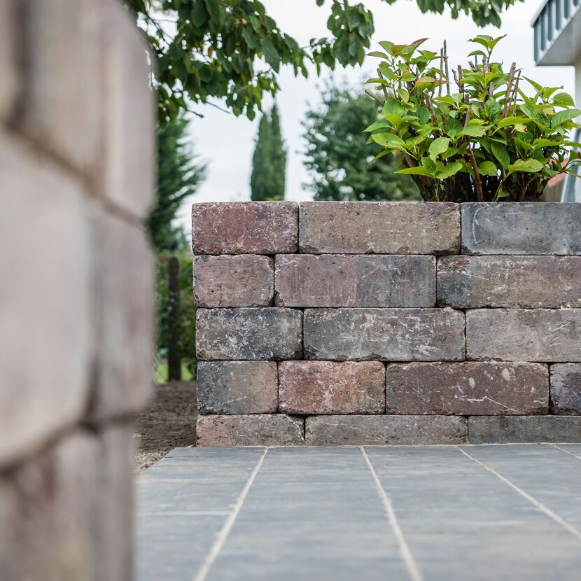 Mauerstein 'T-Wall Aged Big' Beton herbstlaubfarben 28 x 21 x 14 cm