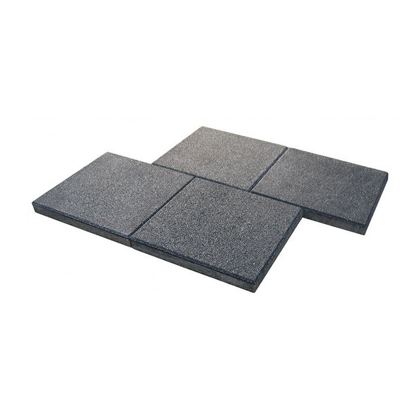 Vier anthrazitfarbene Betonplatten T-Court