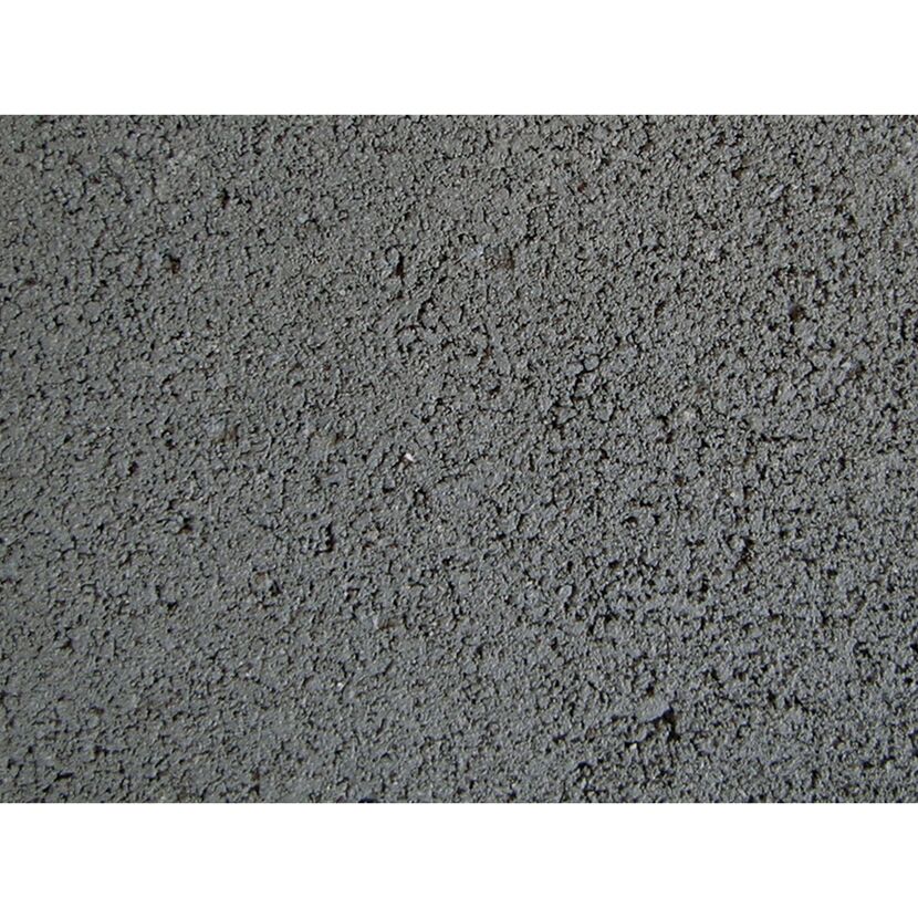 Anthrazitfarbene Blockstufe, Nahaufnahme