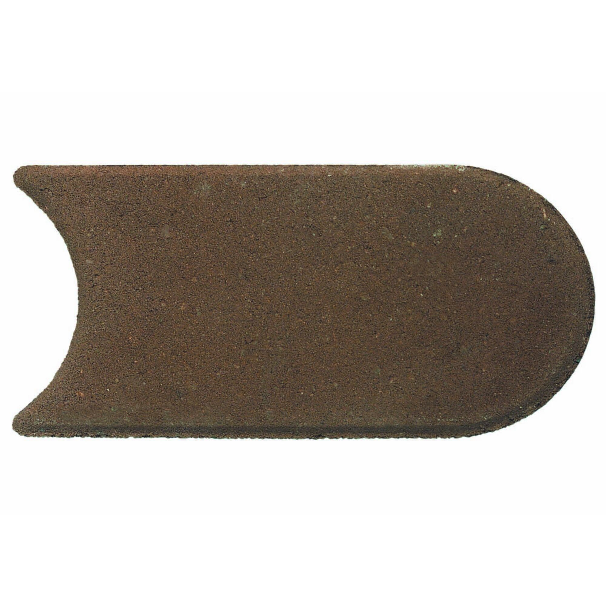 Braune Rasenmäherkante