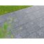 Graue Terrassenplatten mit Ornamentmuster