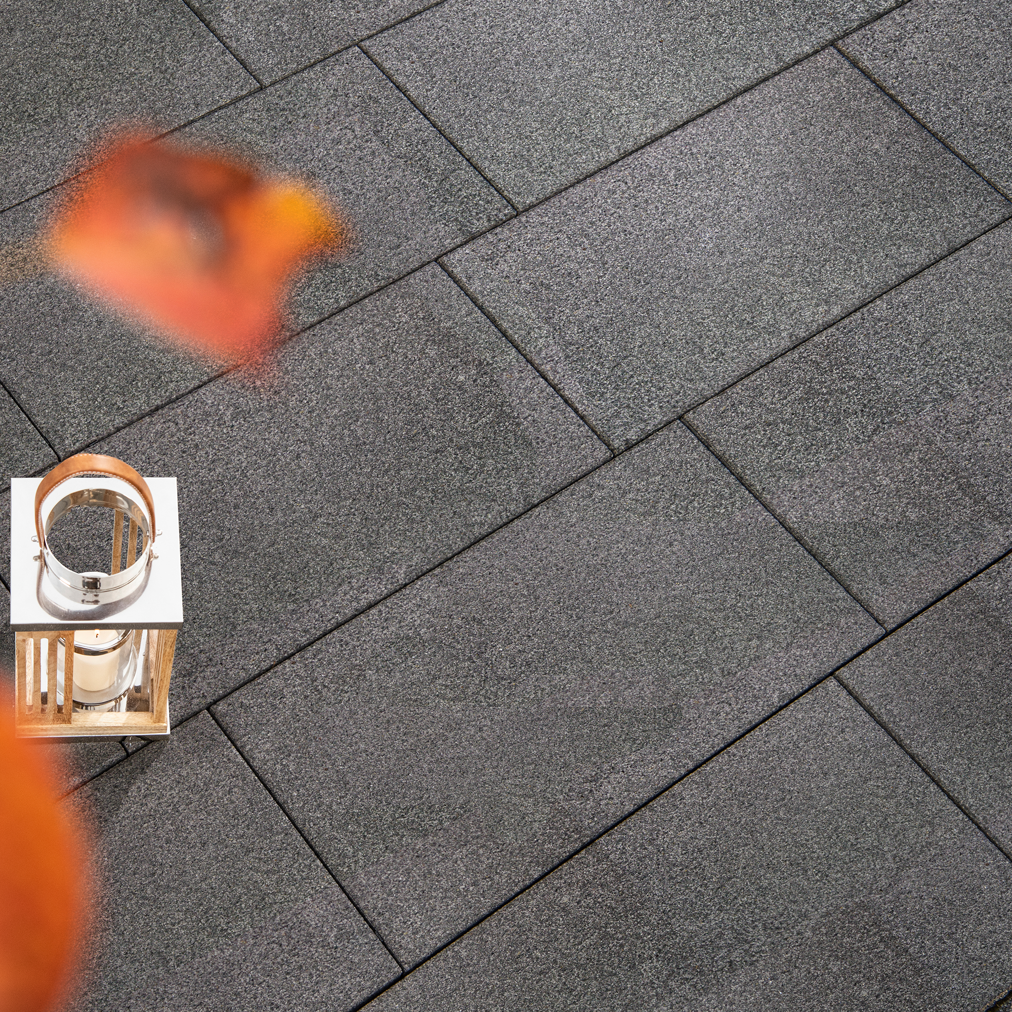Terrassenplatte 'T-Court Protect' Beton schwarz-basaltfarben 80 x 40 x 4 cm + product picture