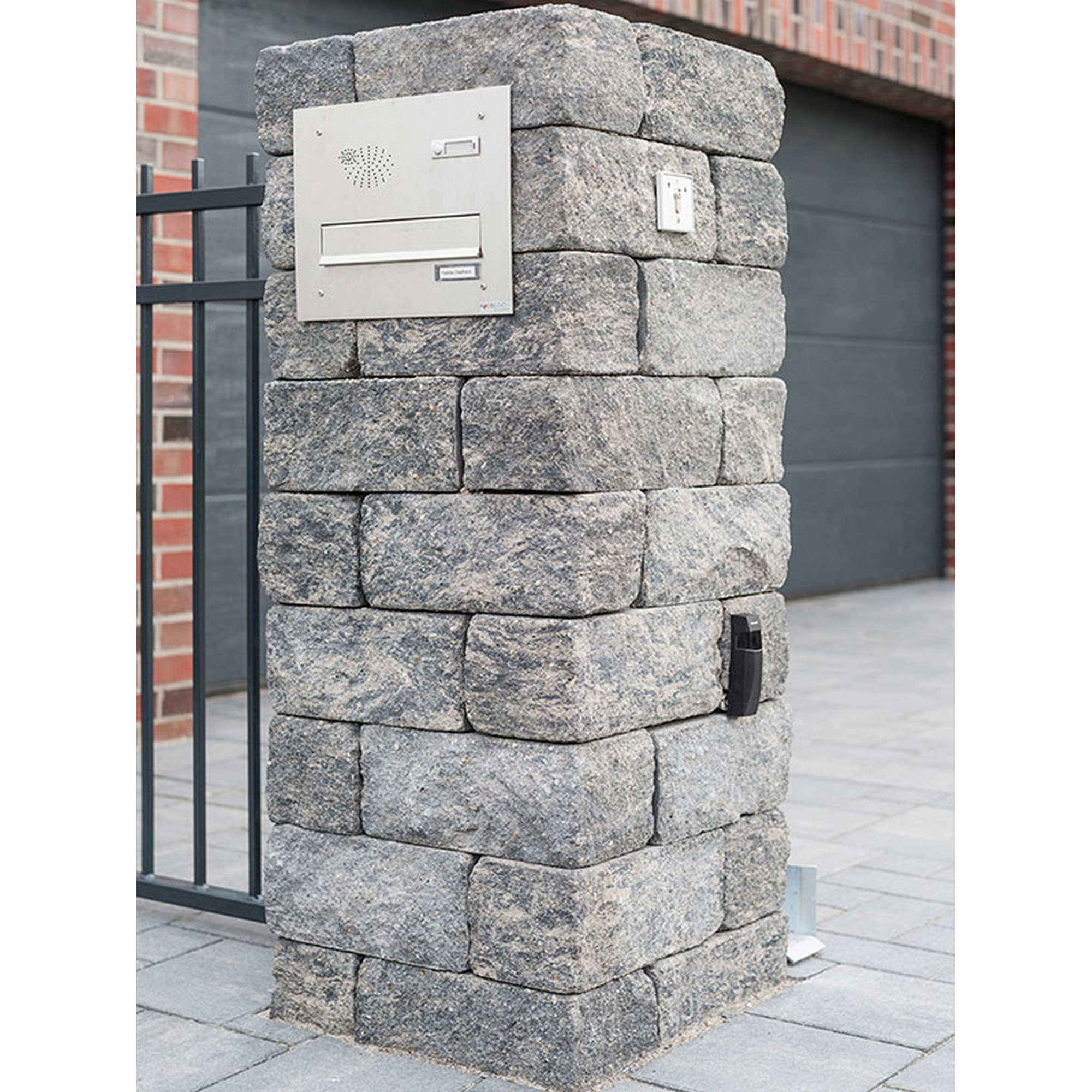 Mauerstein 'T-Wall Quarry Mini' Beton quarzitfarben 35 x 16,5 x 15 cm + product picture