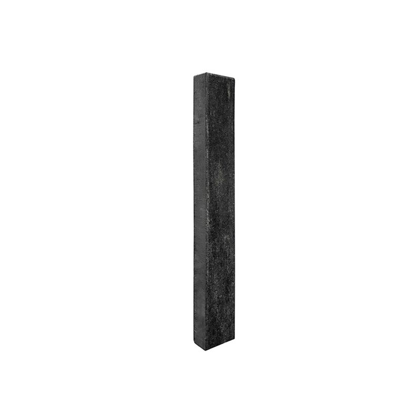 Schwarzer Betonpfeiler