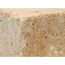 Beige Steinwand