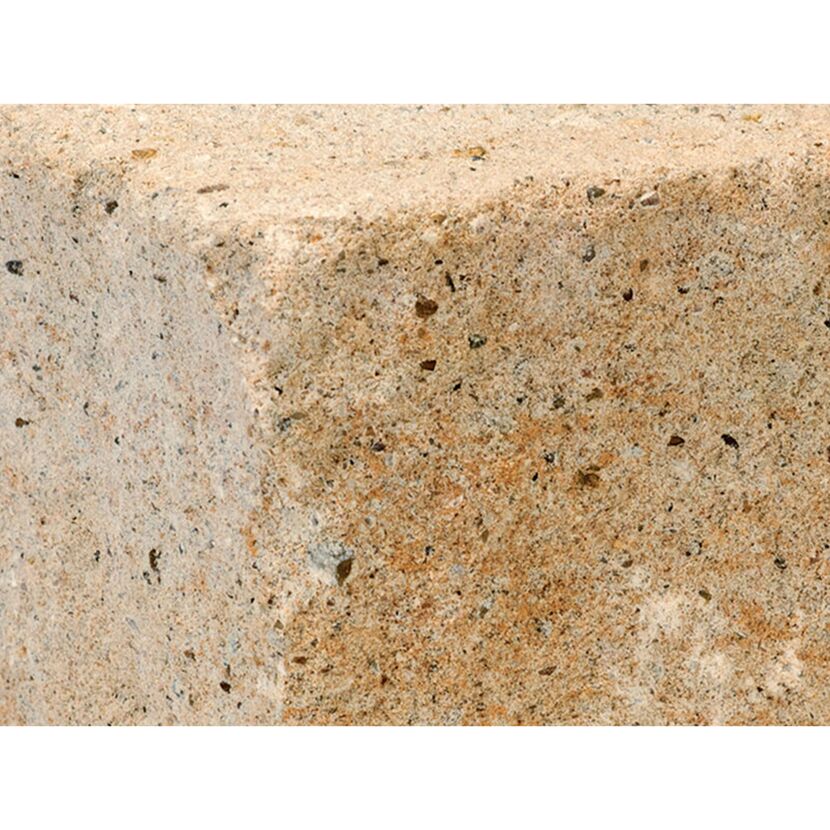 Beige Steinwand