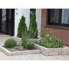 Blumenbeet aus Granitsteinen