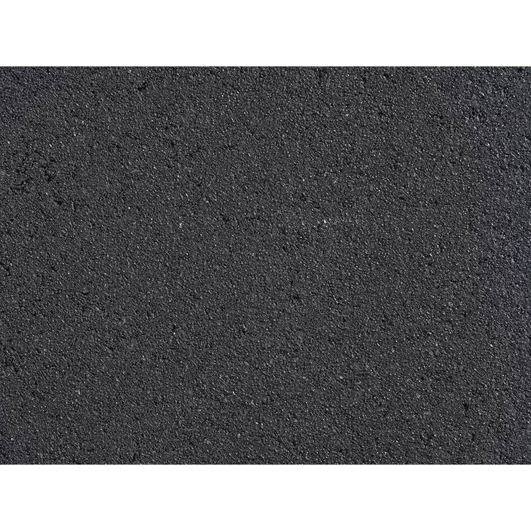Dunkelgrauer Asphalt