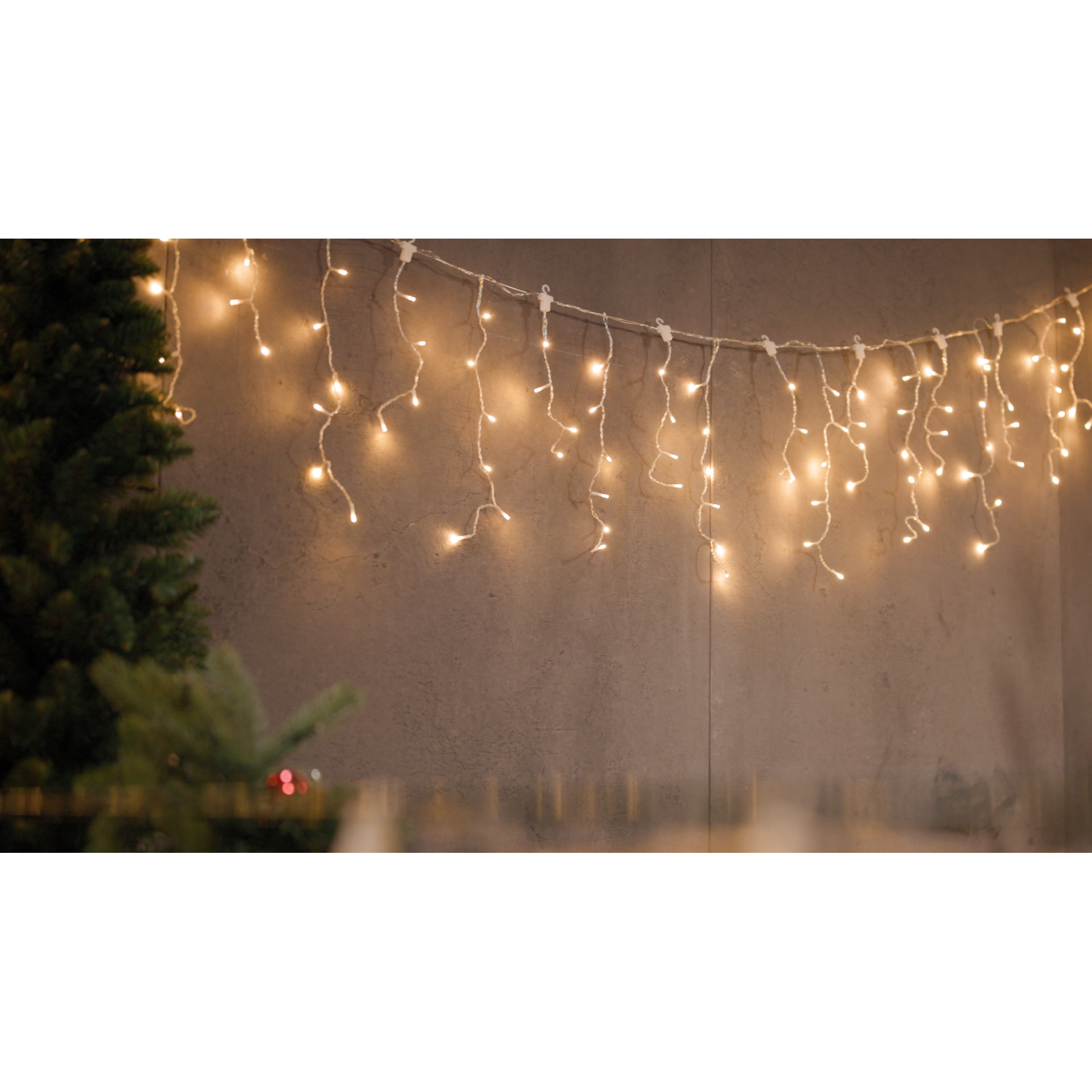 LED-Lichtervorhang 'Eisregen' 400 LEDs warmweiß 80 Stränge 950 cm