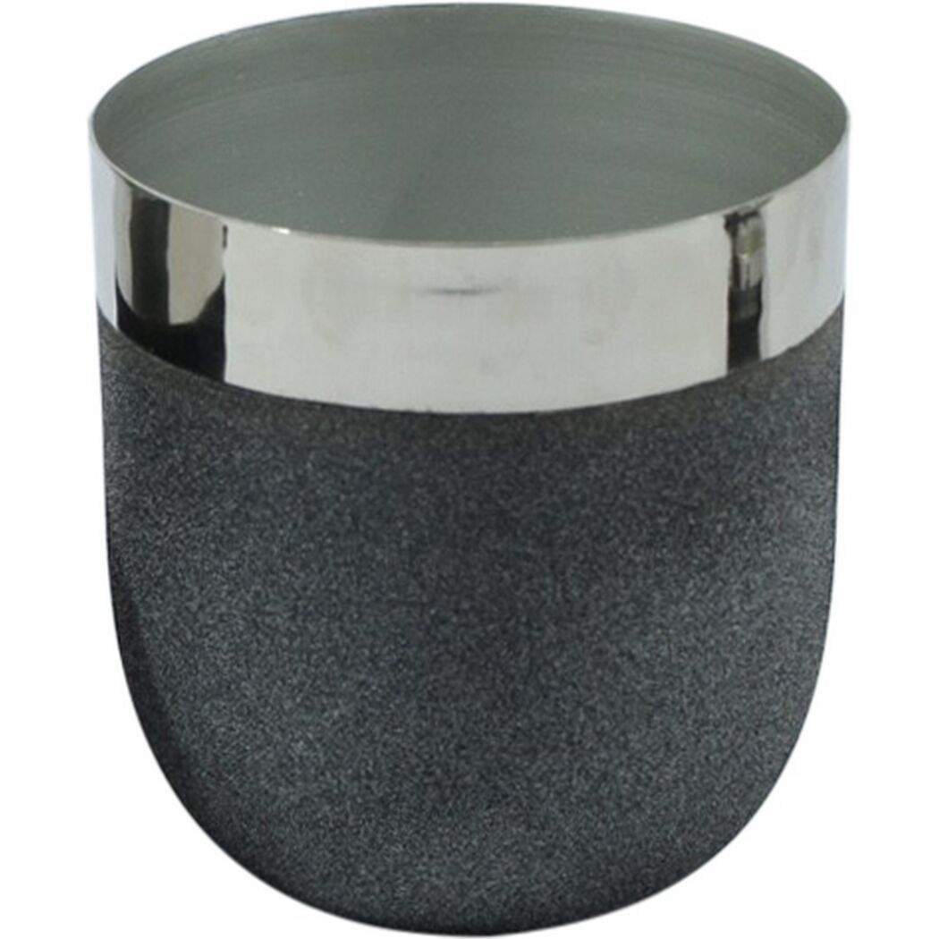 Grau-silberner Metalltopf