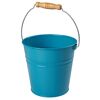 Blauer Deko-Metalleimer mit Henkel