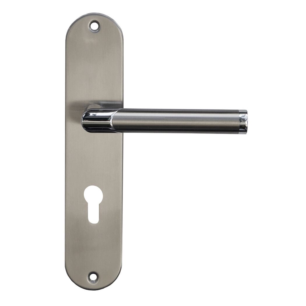 Türklinke aus Metall mit Schlüsselloch.