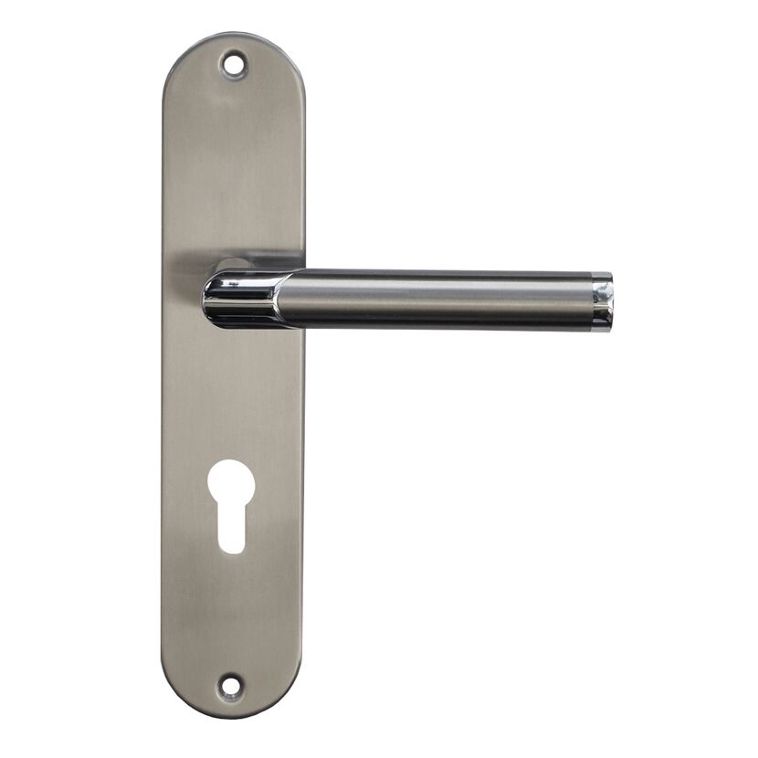 Türklinke aus Metall mit Schlüsselloch.