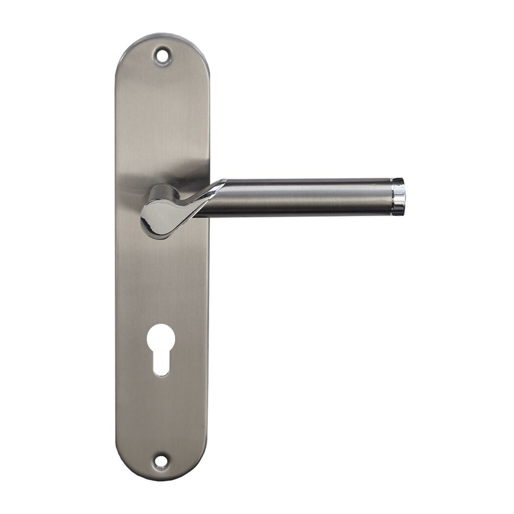 Türklinke aus Metall mit Schlüsselloch