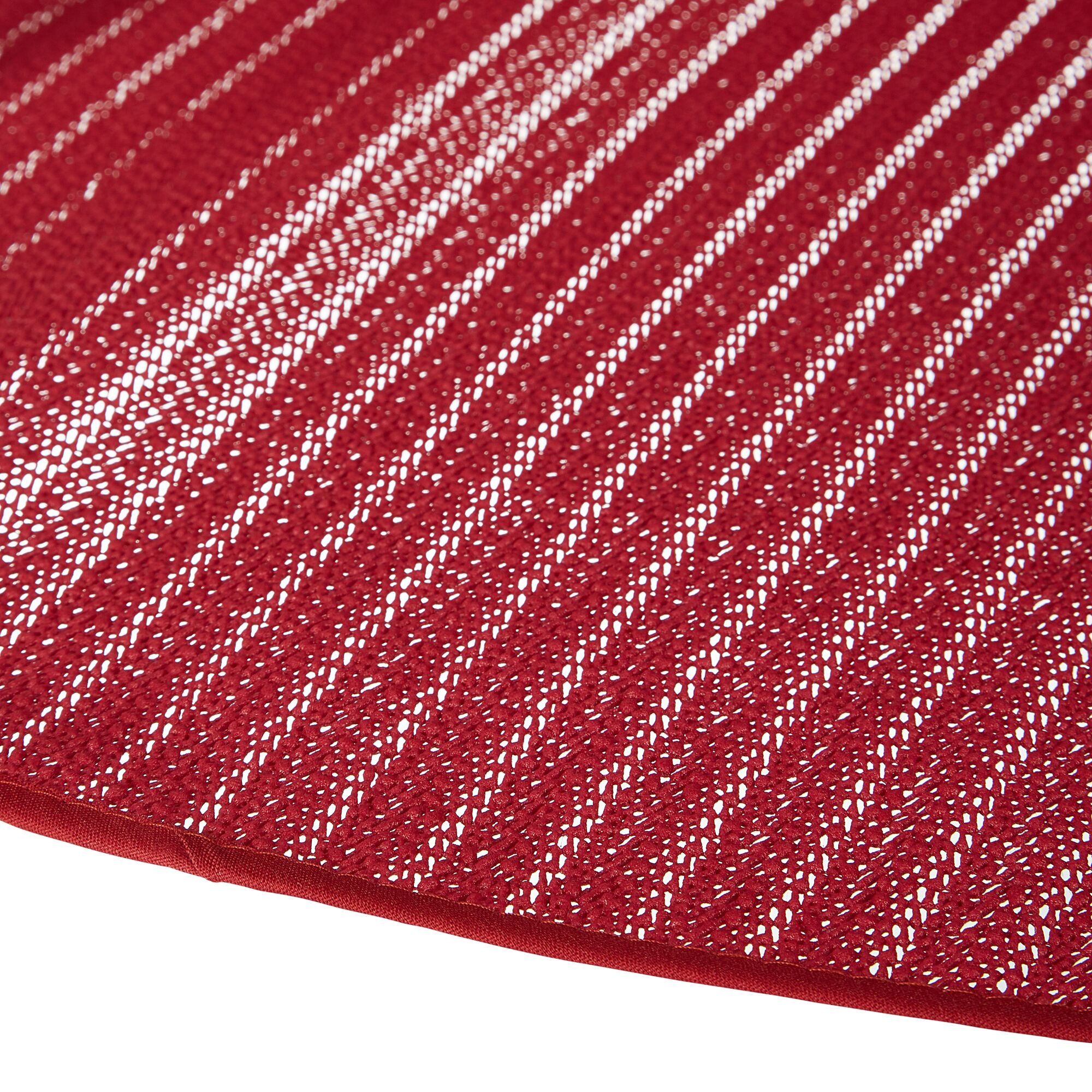 Rote Gartentischdecke mit Strukturmuster