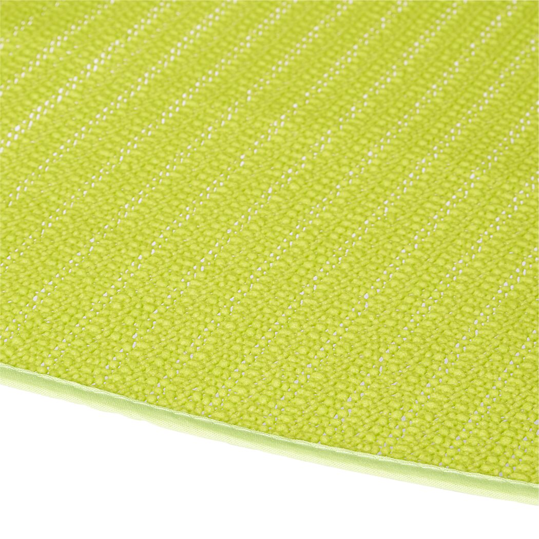 Hellgrüne Gartentischdecke aus PVC